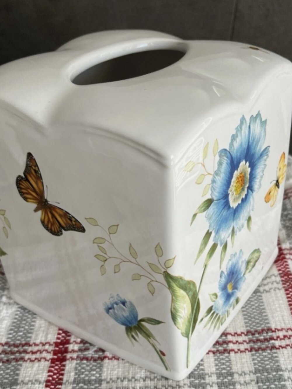 LENOX Blue Floral Garden by Louise Le Luyer Porcelain Tissue Box Cover